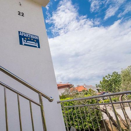 Beljan Apartments クルク エクステリア 写真