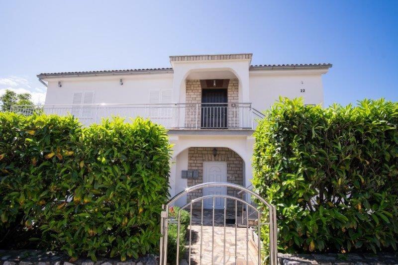 Beljan Apartments クルク エクステリア 写真