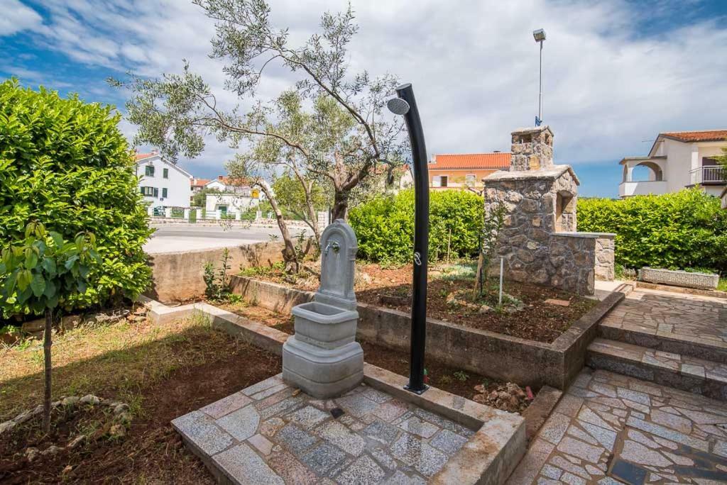 Beljan Apartments クルク エクステリア 写真