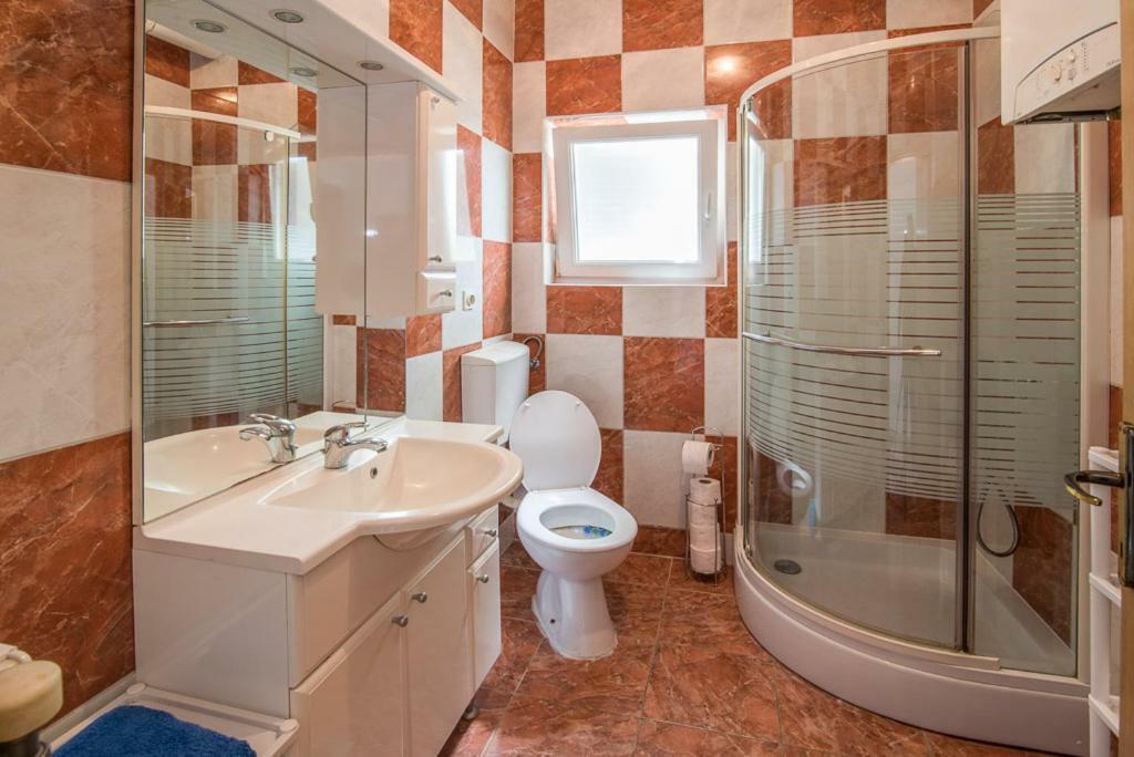 Beljan Apartments クルク エクステリア 写真