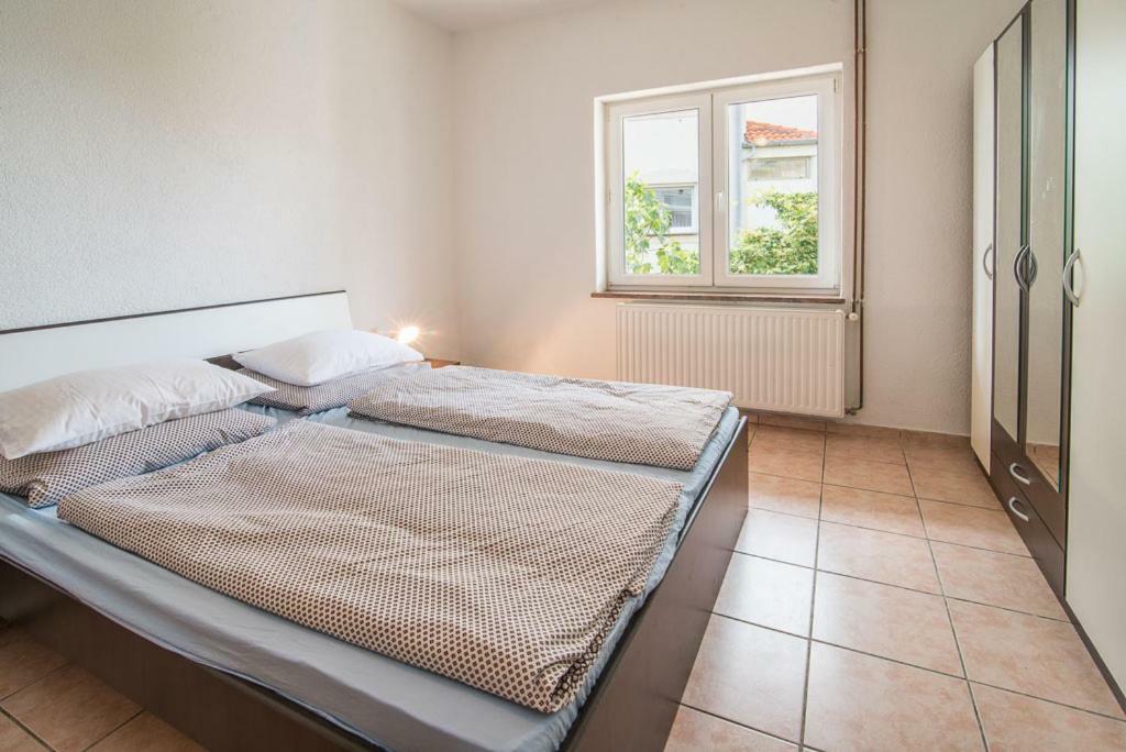 Beljan Apartments クルク エクステリア 写真